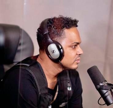 Santiago Matías responde a Fausto Mata y acepta propuesta de prueba antidoping