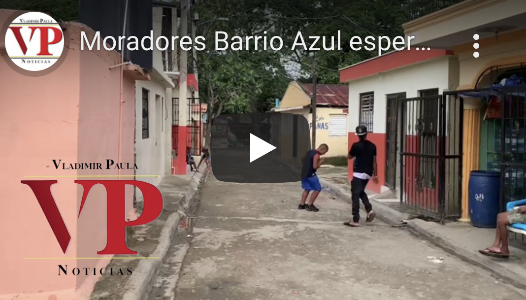 Moradores Barrio Azul esperanzados ante anuncio de que el próximo año el gobierno les construirá apartamentos