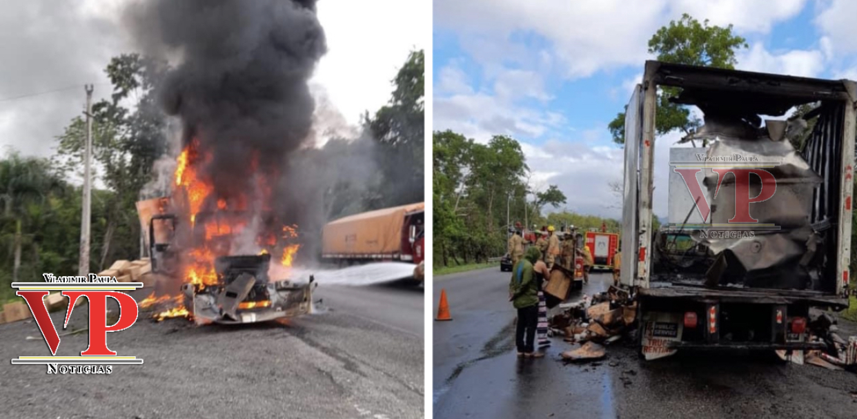 Se incendia camión en la autopista Duarte