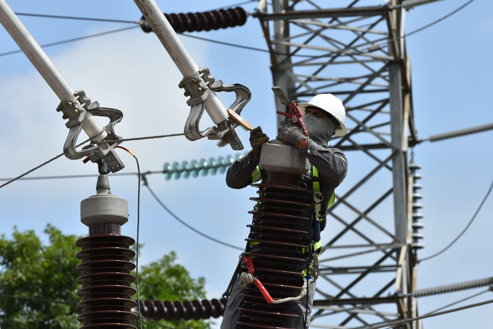 Municipios Castillo y Villa Riva estarán sin servicio energético este domingo