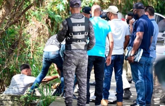 Encuentran otro hombre muerto dentro de un saco en Santiago