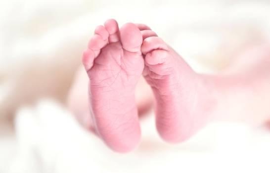 El extraño caso del bebé que nació con tres penes