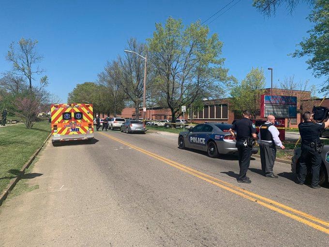 Tiroteo en escuela de Tennessee deja varias víctimas