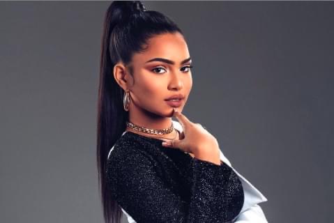 Sony Music México firma a la cantante urbana La Ross María