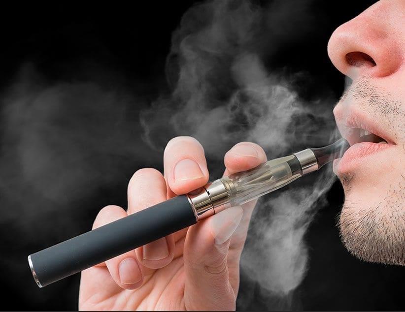 OMS da la voz de alarma contra el cigarrillo electrónico y quiere una reglamentación severa