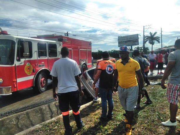Seis heridos en accidente de tránsito en carretera Santiago-Puerto Plata