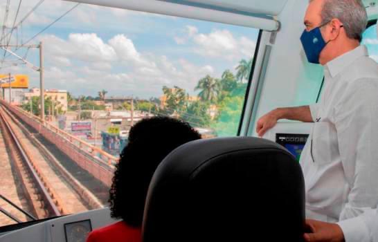 Inician proceso de licitación para estudio sobre factibilidad de tren entre Santo Domingo y Santiago