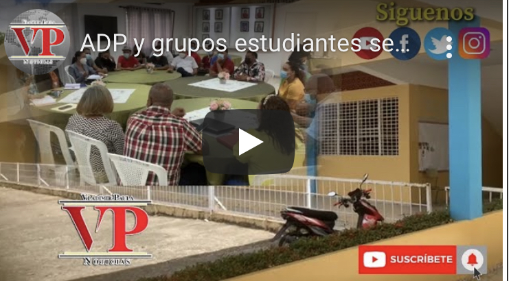 ADP y grupos estudiantes se reúnen con directora distrital en SFM; exigen cambio de policías escolares