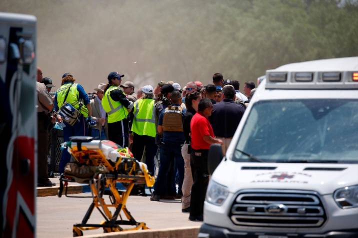 Texas: Al menos 16 muertos, entre ellos el agresor, en tiroteo en una escuela