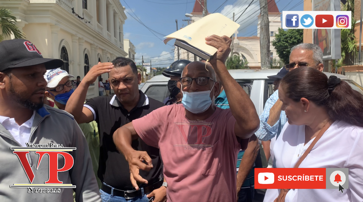 Afectados caso MUNNÉ otra vez en las calles exigiendo su dinero