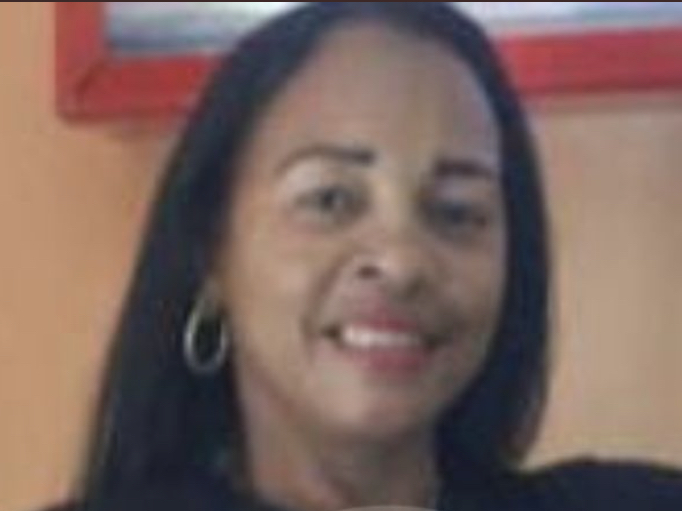 Denuncian mujer paga por agredir menor para que confiese un hecho que no cometió