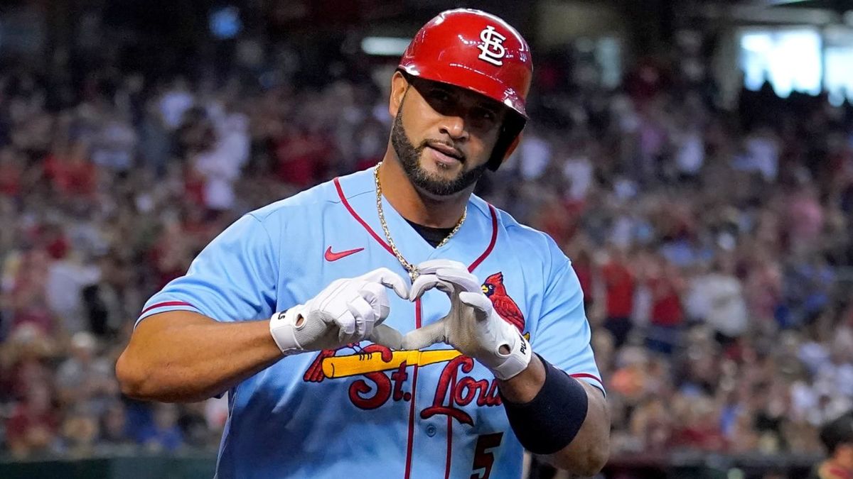 Pujols pega jonrón 696 y empata con Alex Rodríguez en 4to. puesto