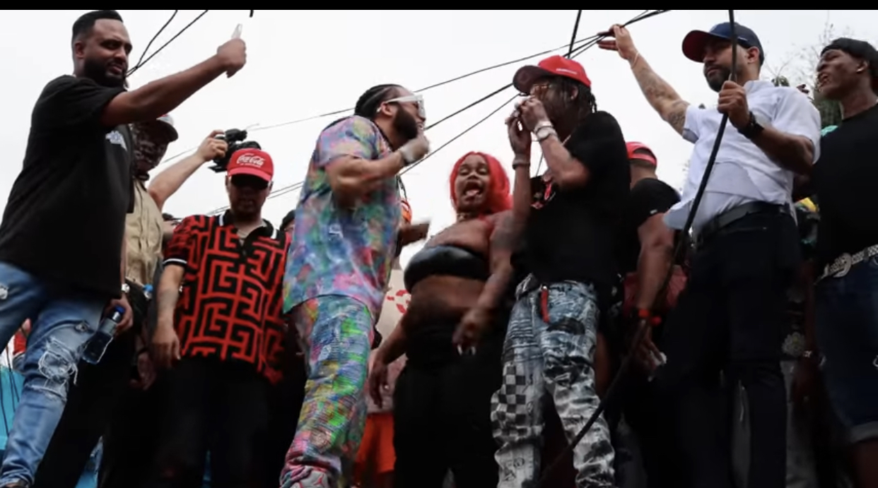 ¡Que vivan los pobres, que vivan los ricos! Nuevo video del Alfa y RochyRD