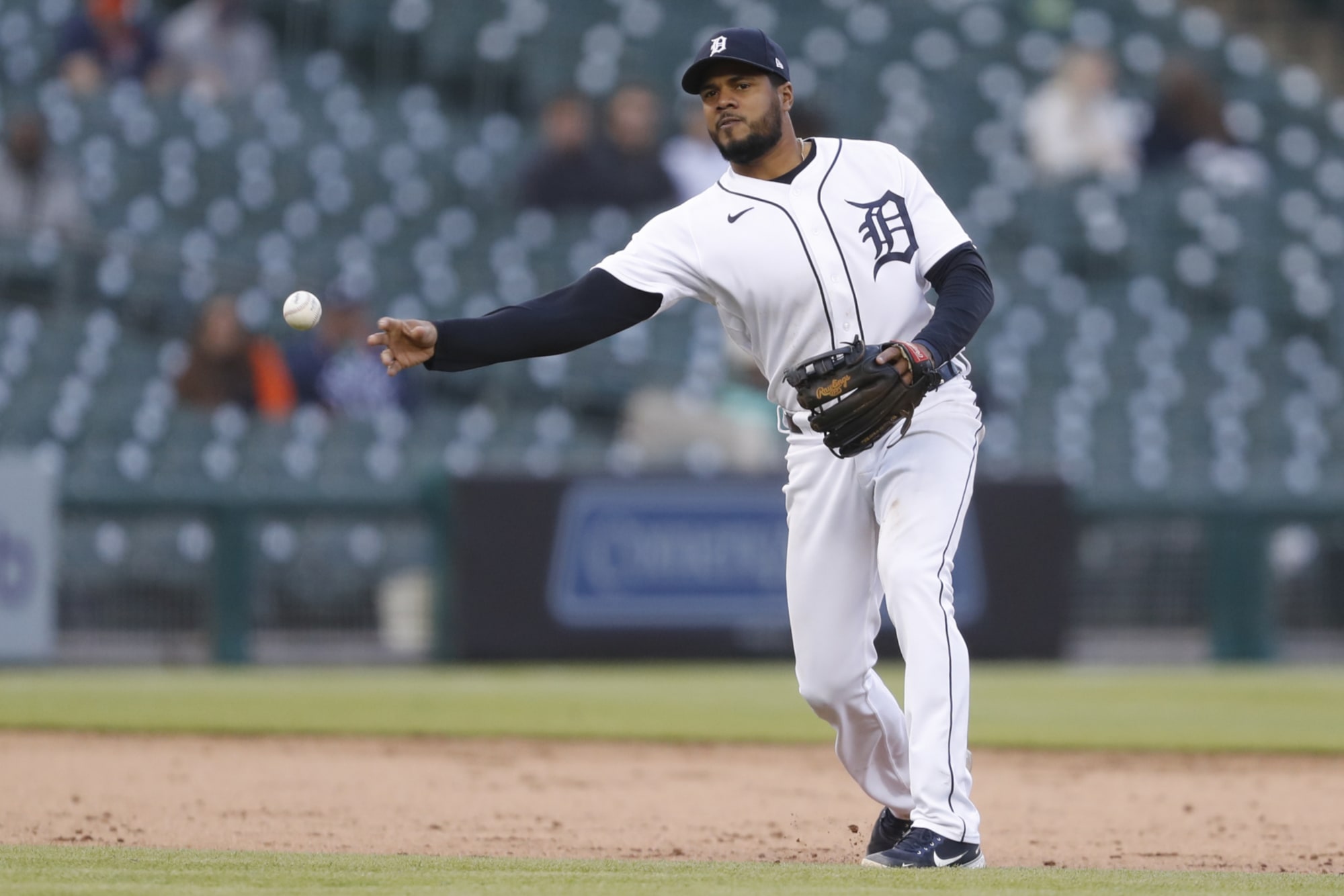 Jeimer Candelario será el sustituto de Vladdy JR en el roster de RD