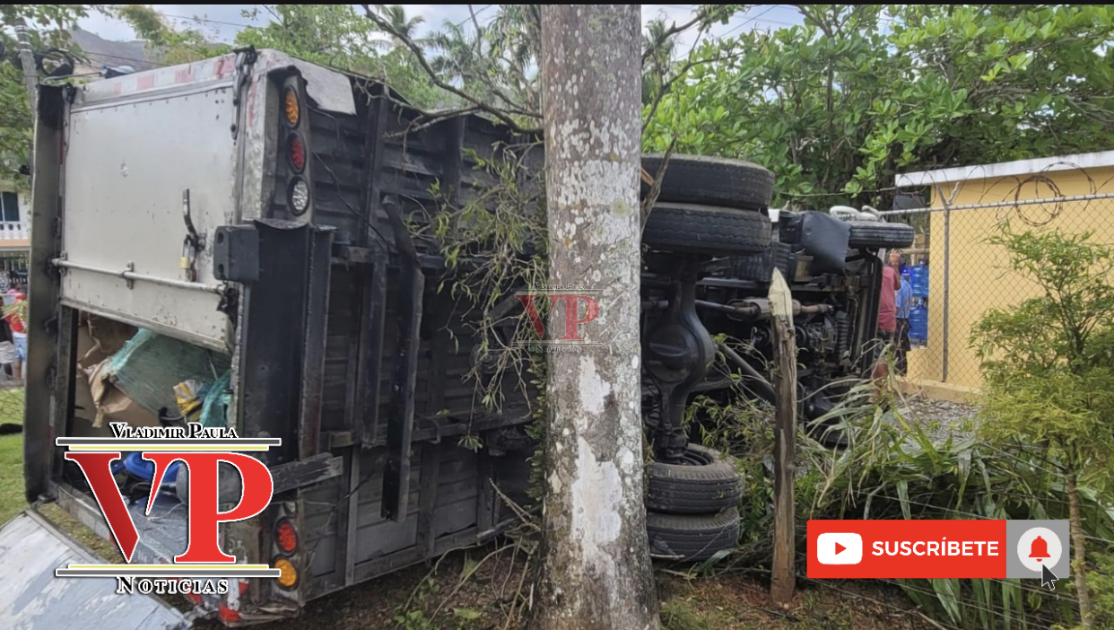 ¡Tragedia en Sánchez! Camión impacta escuela; hay varios muertos y heridos