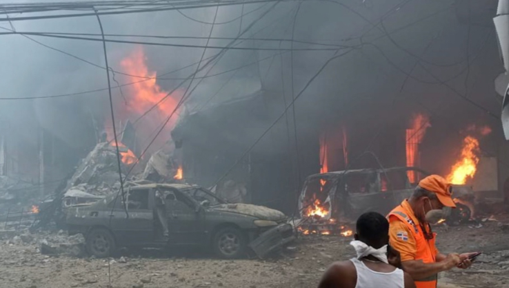 Aumentan a 11 los muertos por explosión en San Cristóbal; 55 personas están desaparecidas