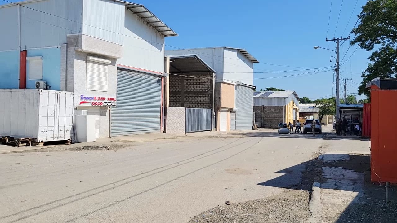 Comerciantes de Elías Piña al grito por pérdidas económicas tras cierre de la frontera