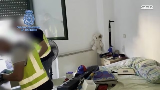 Detienen en Madrid a un padre que violaba a su bebé y la ofrecía a otros pederastas