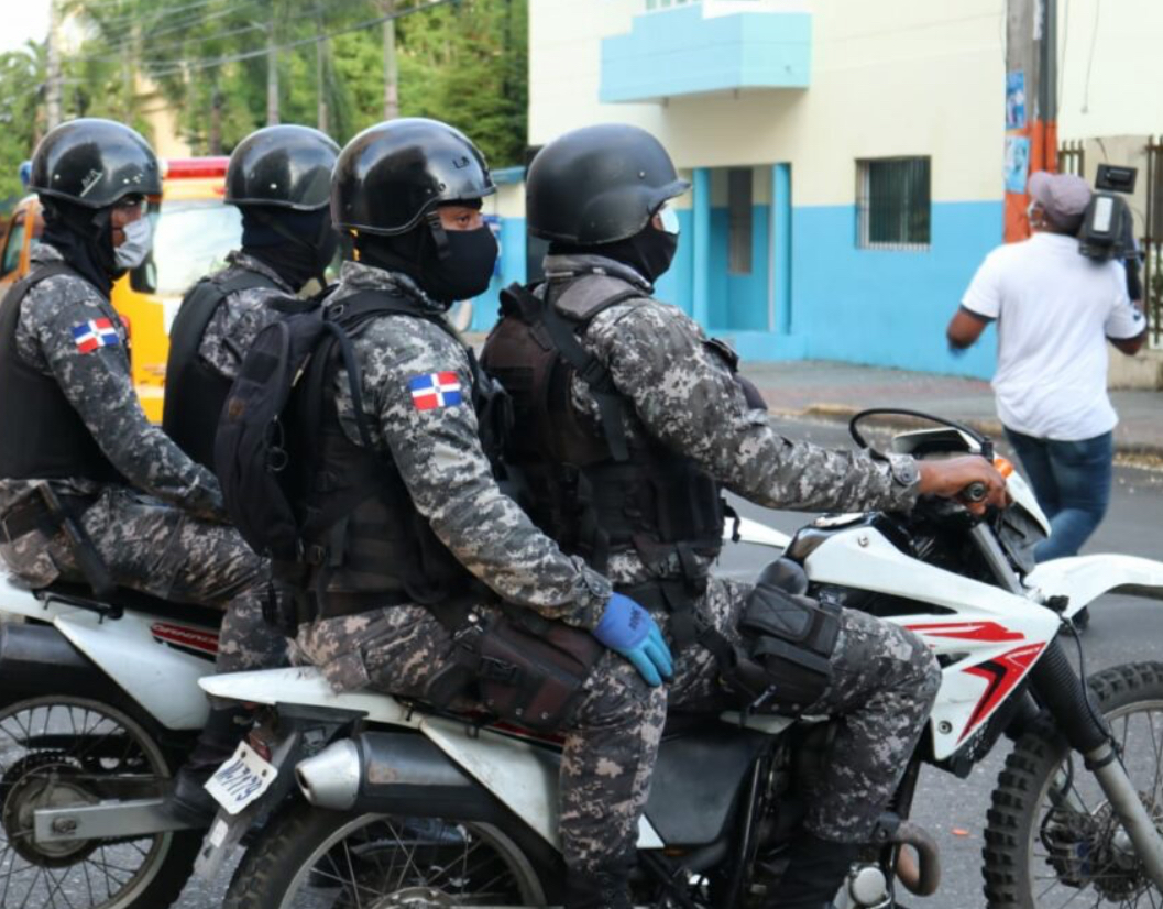 Policia afirma que robos en diciembre se han reducido en RD