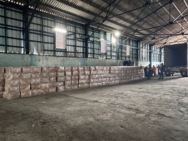 Detectan contrabando de bebidas “premium” y cigarrillos en Puerto Plata