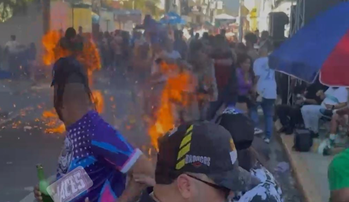 Trasladan al Hospital de Boston adolescente afectado en el incendio de Salcedo