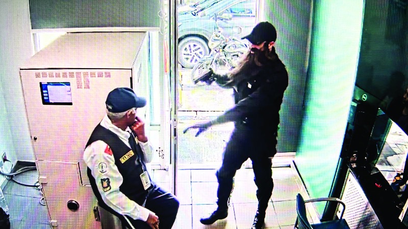 Lo nuevo del asalto al Banco Popular: Dos muertos, un prófugo y un arrestado