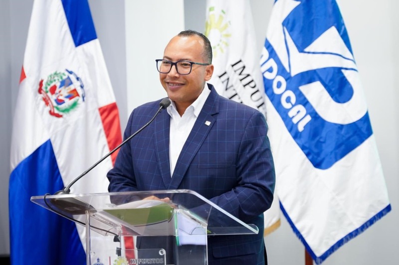 Nuevo director de Pasaportes promete mejorar los servicios y procesos de la institución