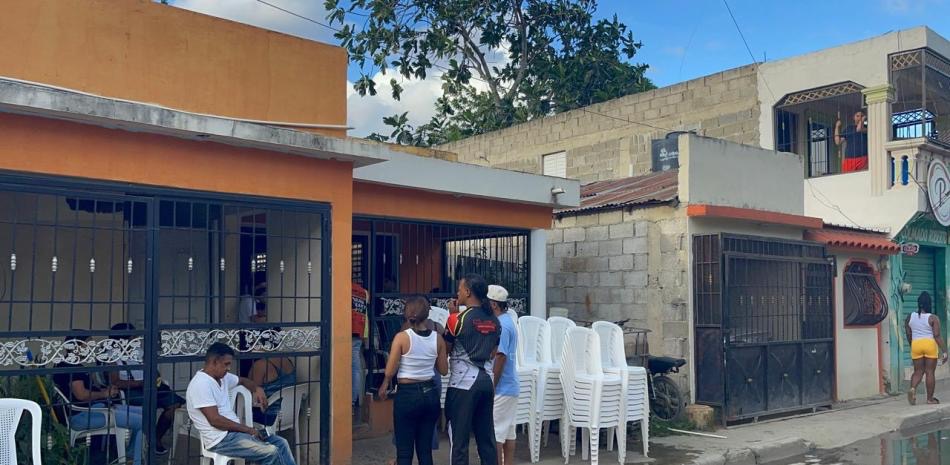 Santiago: Matan a un hombre y hieren a una mujer en medio de tiroteo