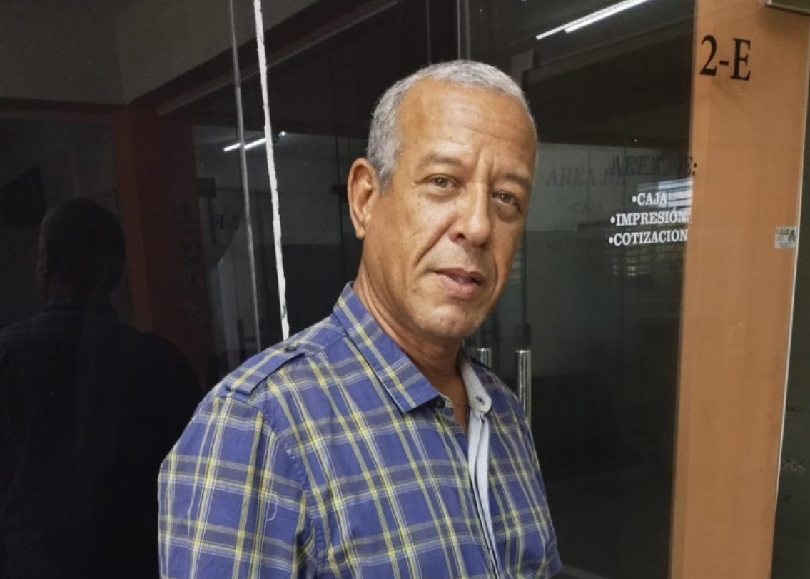 Muere el locutor Romel Roque Guillén tras riña por roce vehicular en Santiago