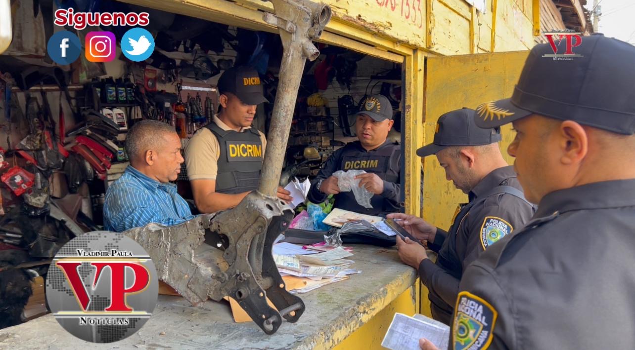 Se tira el DICRIM en repuesto de piezas de motocicletas nuevas y usadas en SFM