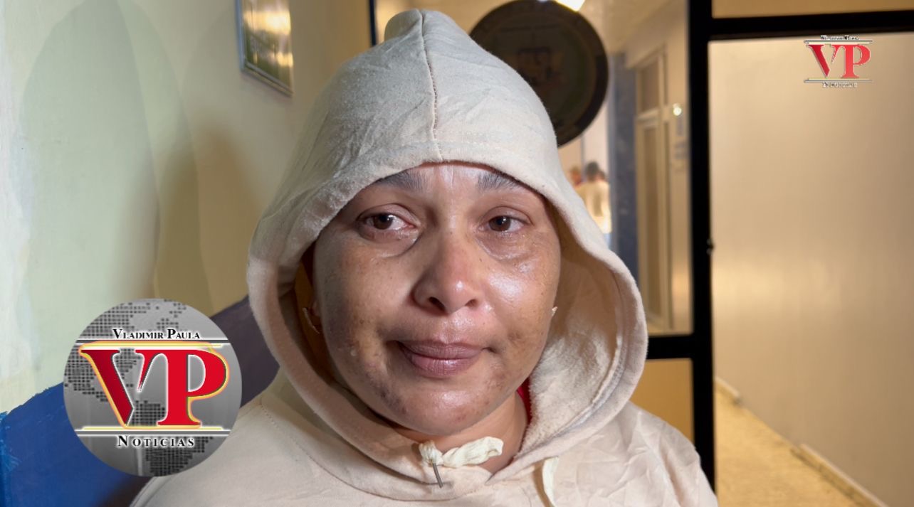 Encapuchado atraca banquera en SFM