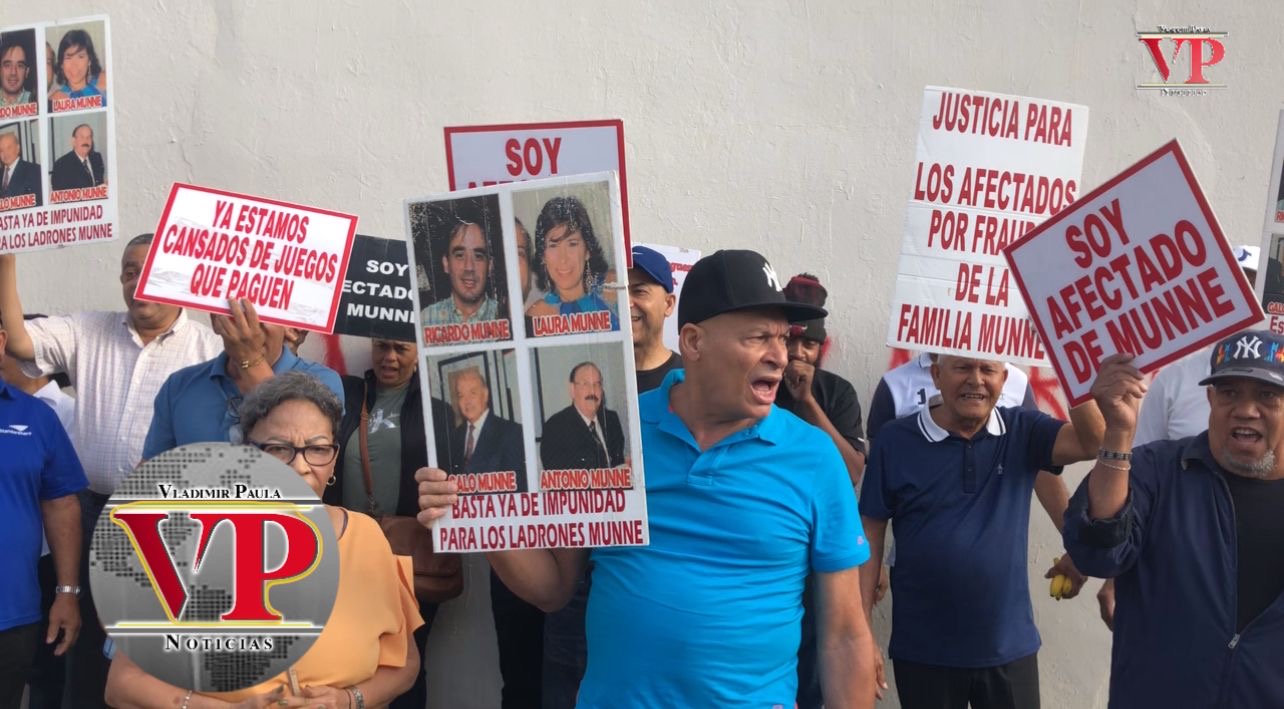 Ahorrantes estafados por Munne vuelven a protestar en SFM