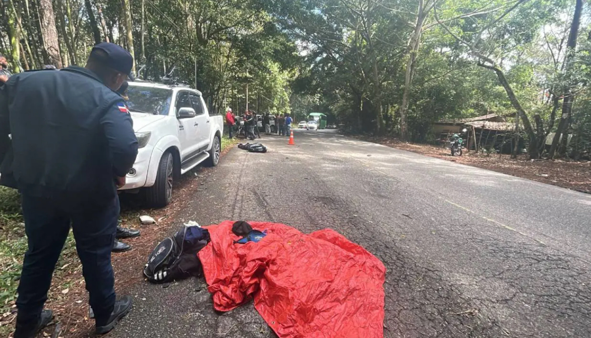 Accidente en Jarabacoa deja dos hombres muertos y varios heridos