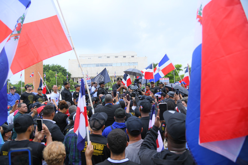 Antigua Orden Dominicana exige parar mano de obra haitiana o llamará a paralizar al país