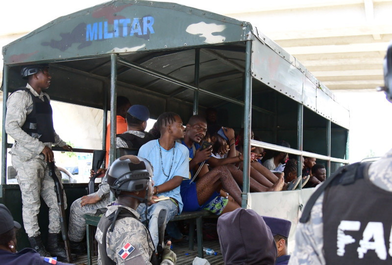 Migración revela cifra récord de repatriaciones ascendente a 301,149 casos