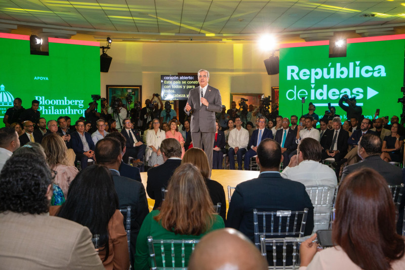 Abinader lanza el concurso nacional “República de Ideas”