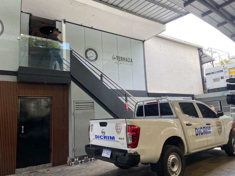 Un muerto y un herido en tiroteo ocurrido en restaurante MG Kitchen