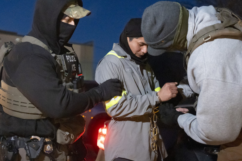 Trump impedirá libertad bajo fianza a migrantes sin visa estadounidense