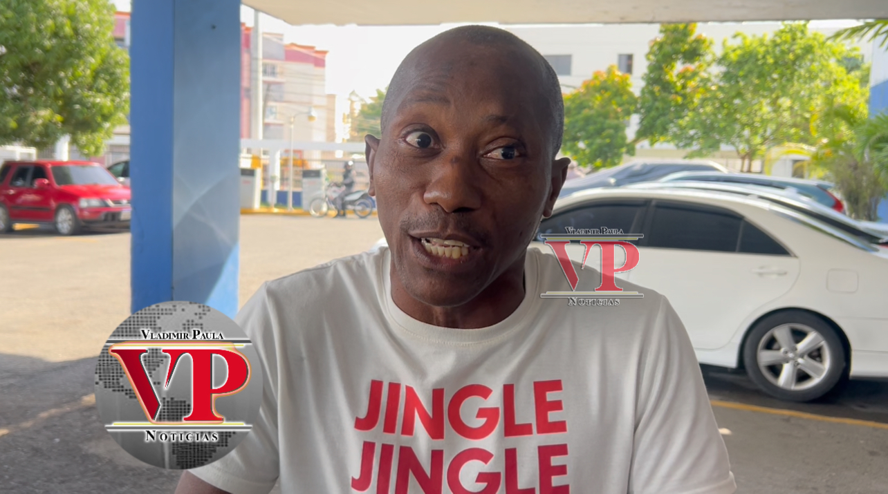 Haitiano denuncia agresión por parte de su pareja en SFM; le destruyó documentos y maltrató a su hijo