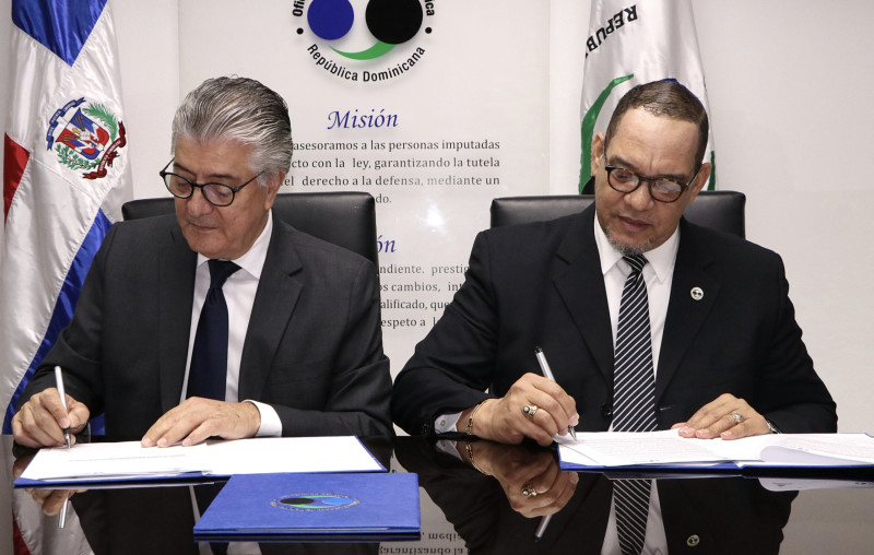 Defensoría Pública y Oficina Penitenciaria firman un convenio