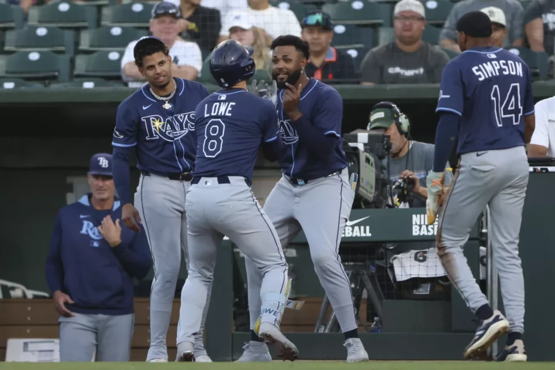 Junior Caminero pega jonrón 34 y los Rays vencen 8-2 a los Atléticos