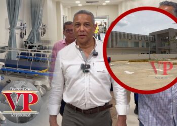 Senador Romero supervisa avances del hospital Dr. Ángel María Gatón en SFM; primera etapa pronto será entregada