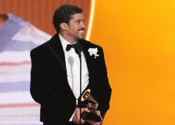 Bad Bunny hace historia en los Grammy 2026 al conquistar Álbum del Año
