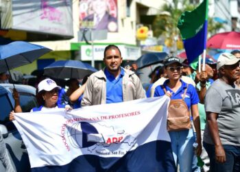 ADP convoca piquete frente a la Regional 07 y anuncia paro de docencia en Duarte y Hermanas Mirabal