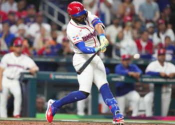 República Dominicana avanza a cuartos de final tras vencer 10-1 a Israel