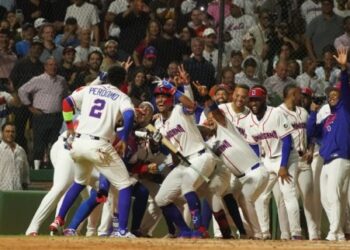 Dominicana desata su poder ofensivo y vence 12-4 a Detroit en el Quisqueya