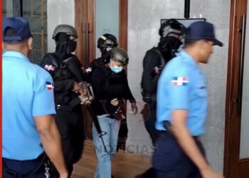 Imponen tres meses de prisión preventiva a maestra acusada de maltratar a una niña de 2 años; madre desiste de la querella