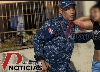 Suspenden coronel por agredir a joven; Policía lo califica como “inaceptable”