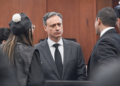 Tribunal mantiene impedimento de salida contra Jean Alain Rodríguez por fallas en documentación médica