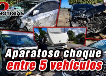 Aparatoso accidente múltiple deja daños materiales y una mujer lesionada en Pimentel